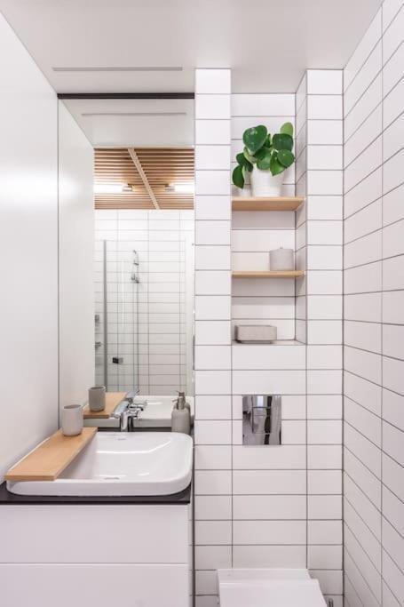 Eszter'S Lovely Downtown Apartment Budapest Ngoại thất bức ảnh